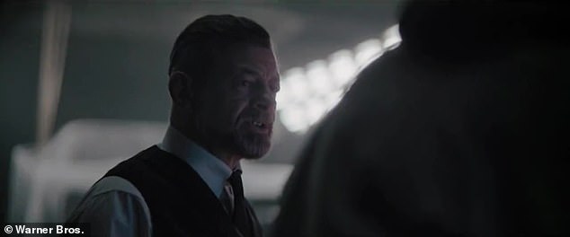 Compañero leal: Andy Serkis, que interpreta al mayordomo de Bruce Wayne, Alfred, luego dice 
