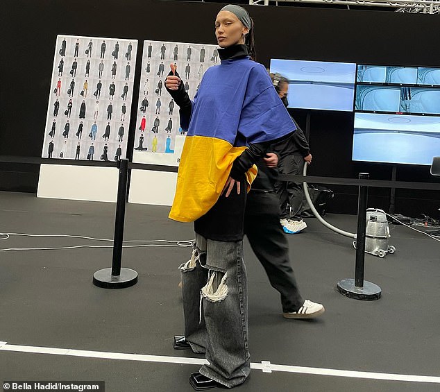 War Relief: la supermodelo Bella Hadid está siguiendo el ejemplo de su hermana Gigi y donará parte de las ganancias de la semana de la moda a Ukraine Relief diciendo que sus interacciones con otras modelos y el personal detrás del escenario 