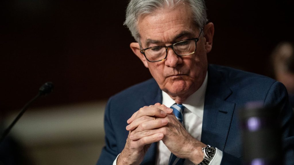 Powell debe "matar a estos siete dragones" hasta que el mercado se recupere