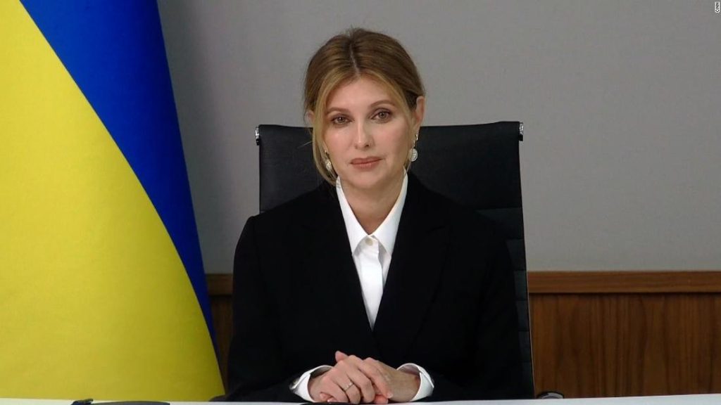 Olena Zelenska: la primera dama de Ucrania dice que su país "no puede ver el final de nuestro sufrimiento"