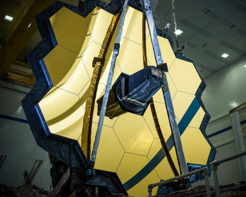 Informe de la NASA dice que el telescopio Webb sufrió "daños irreversibles" en la colisión de micrometeoritos