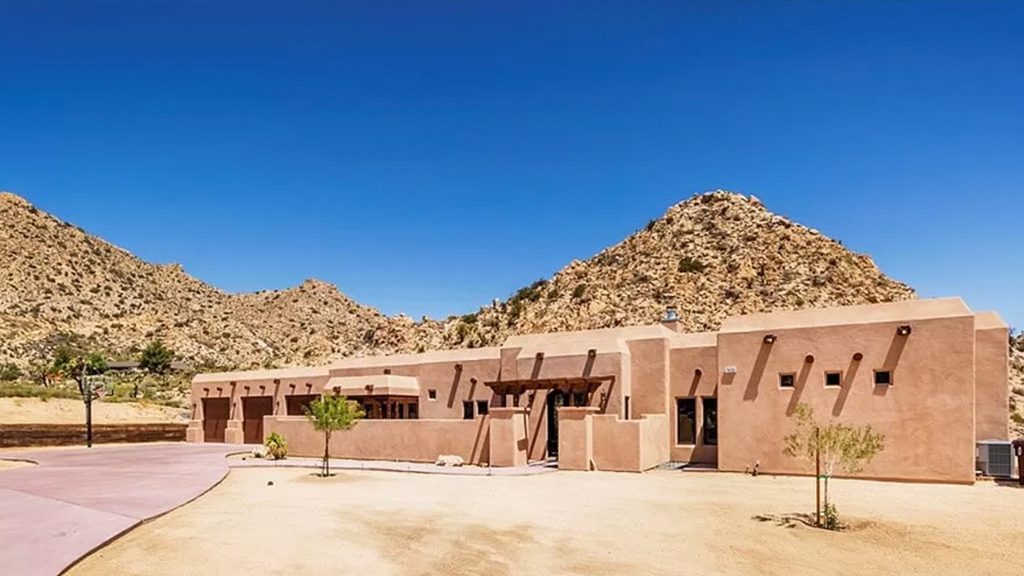 Amber Heard vende la casa de Yucca Valley por más de 1 millón en grandes ganancias