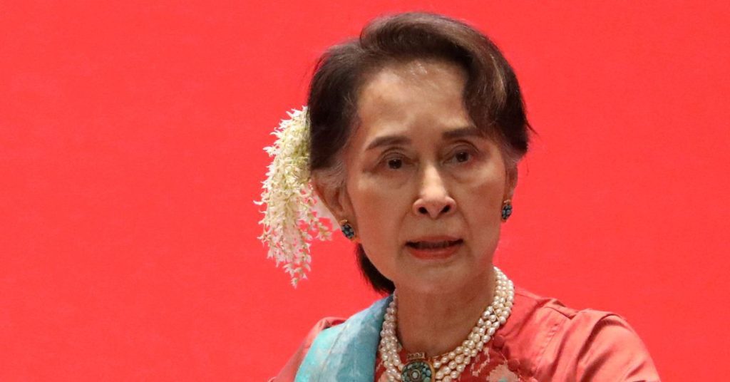 Suu Kyi de Myanmar encarcelada con trabajos forzados por fraude electoral