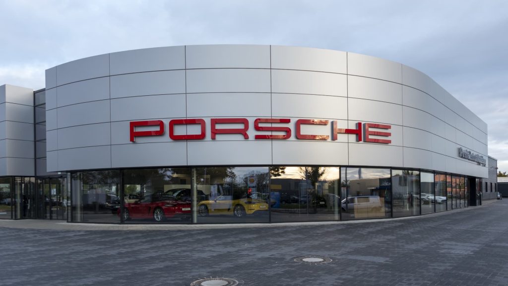 Volkswagen apunta a una valoración de $ 70.1 mil millones a $ 75.1 mil millones en la oferta pública inicial planificada de Porsche