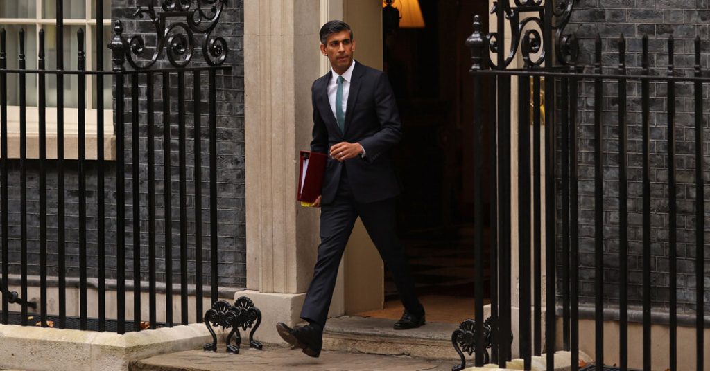 Rishi Sunak, nuevo primer ministro del Reino Unido, retrasa el plan económico
