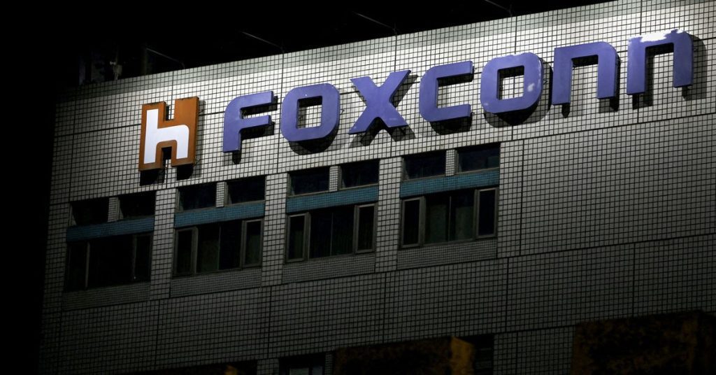 Fuente: Los problemas de Foxconn cobrarán un precio mayor en la fábrica gigante de iPhone en China a medida que más trabajadores se vayan