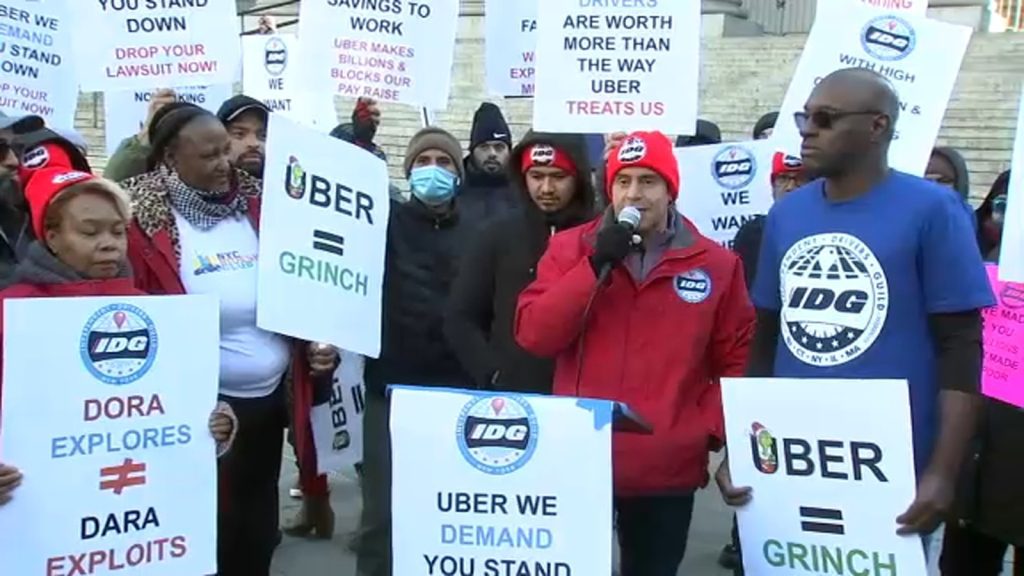 Alerta para viajeros: los conductores de Uber harán huelga el lunes después de que la compañía bloqueara las alzas