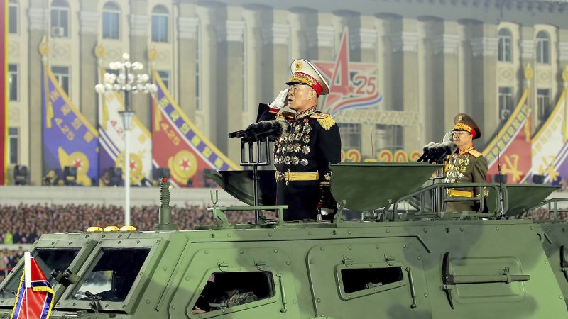 Corea del Norte despide al segundo oficial militar de Kim