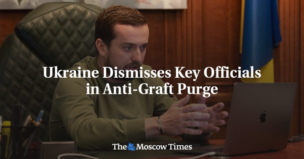 Ucrania expulsa a funcionarios clave en la purga anticorrupción