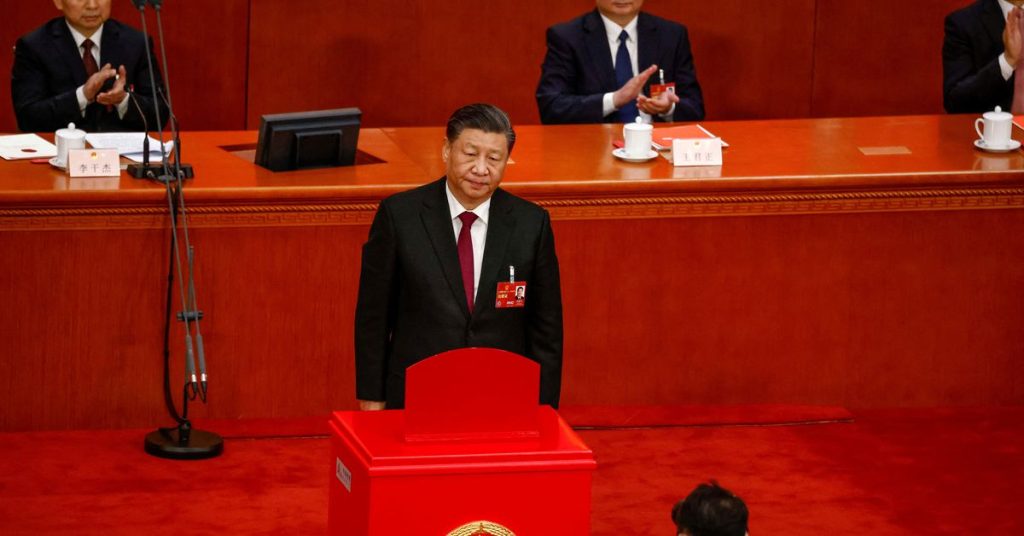 Xi gana un tercer mandato como presidente de China en medio de una serie de desafíos