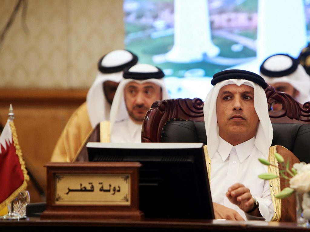 Qatar acusa al exministro de Finanzas de soborno y malversación de fondos |  Noticias económicas y empresariales