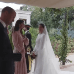 El príncipe William fue atrapado diciéndole chismes a Kate Middleton que se apresurara a la boda real de Jordan