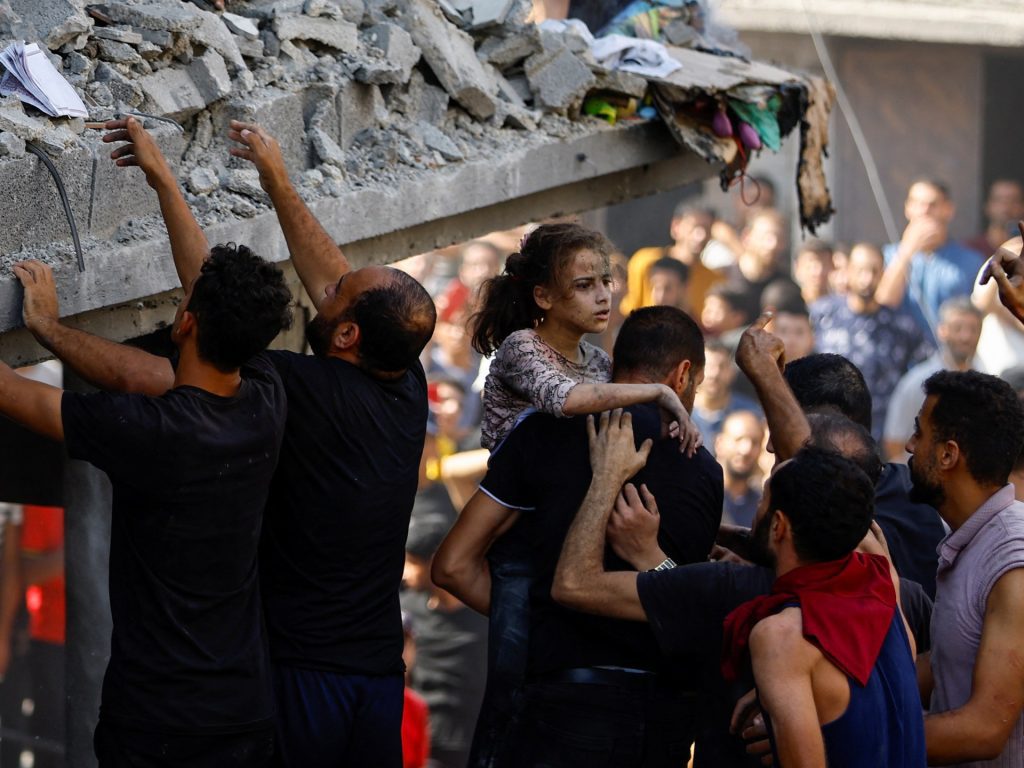 Funcionarios en Gaza: Más de 700 muertos en ataques nocturnos israelíes |  Noticias del conflicto palestino-israelí