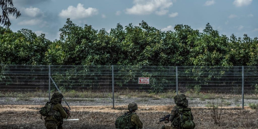 El ejército israelí dice que Hamás decapitó a niños en Israel