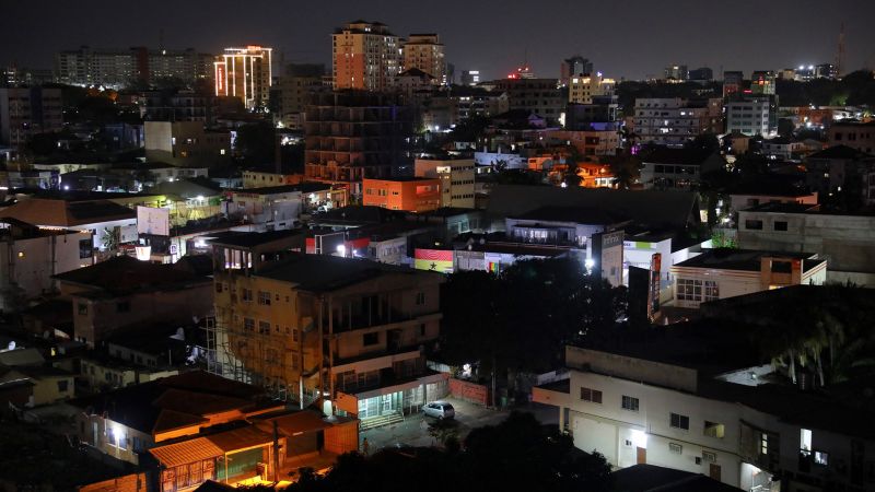 Ghana ha quedado sumida en la oscuridad mientras el país enfrenta problemas económicos