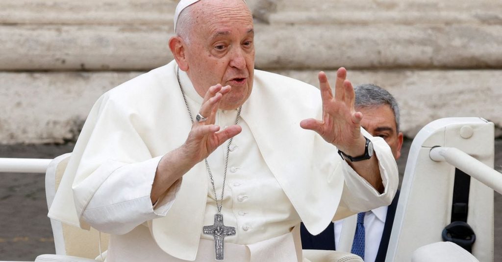 El Vaticano confirma la prohibición de que los católicos se conviertan a la masonería