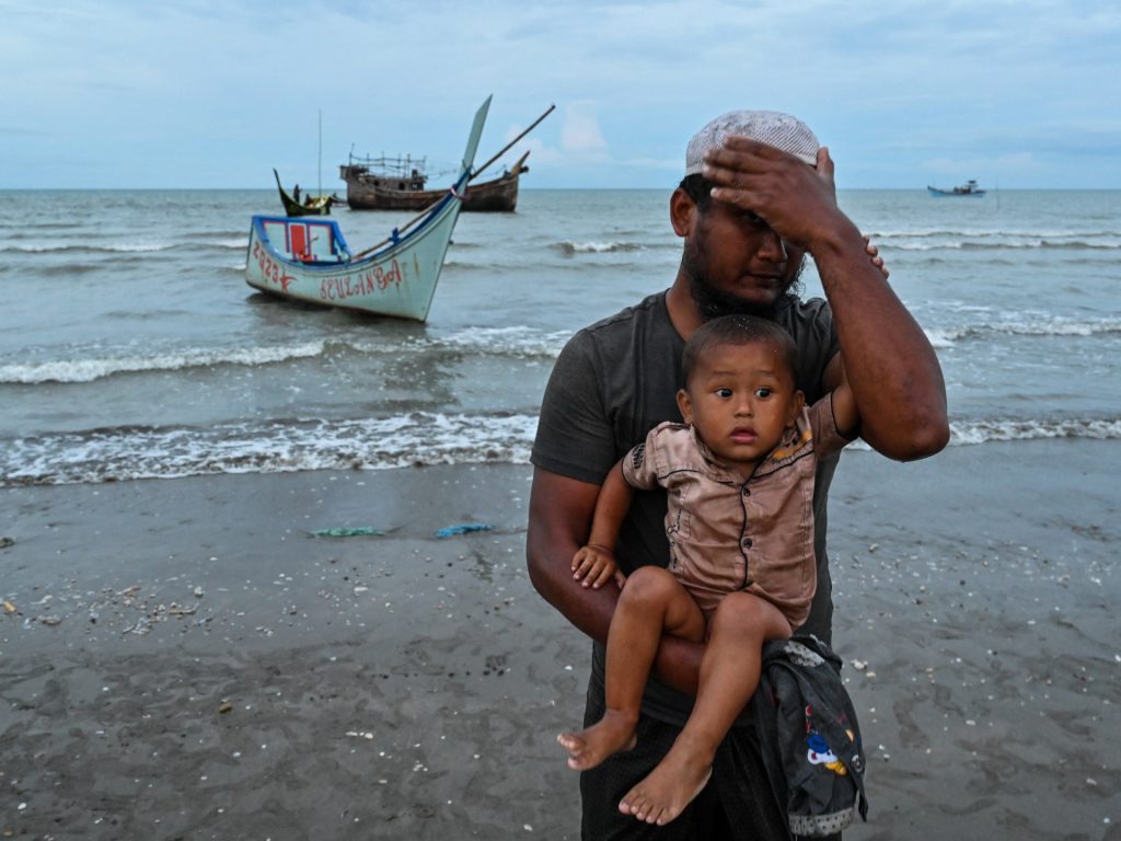 “Muchos pueden morir”: llamamiento urgente para los refugiados rohingya atrapados en el mar |  noticias rohingya