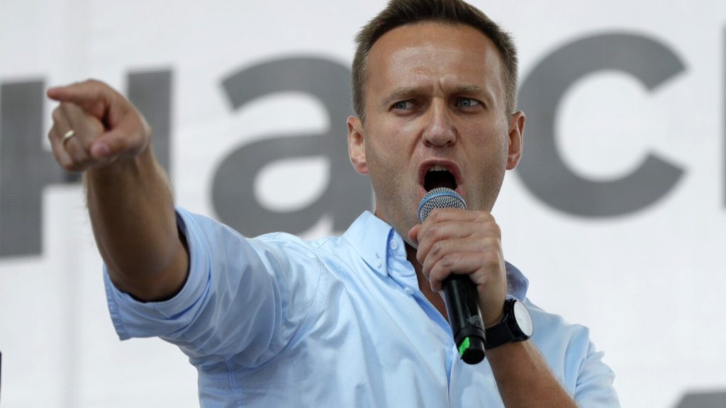 Navalny resurge con comentarios de humor negro