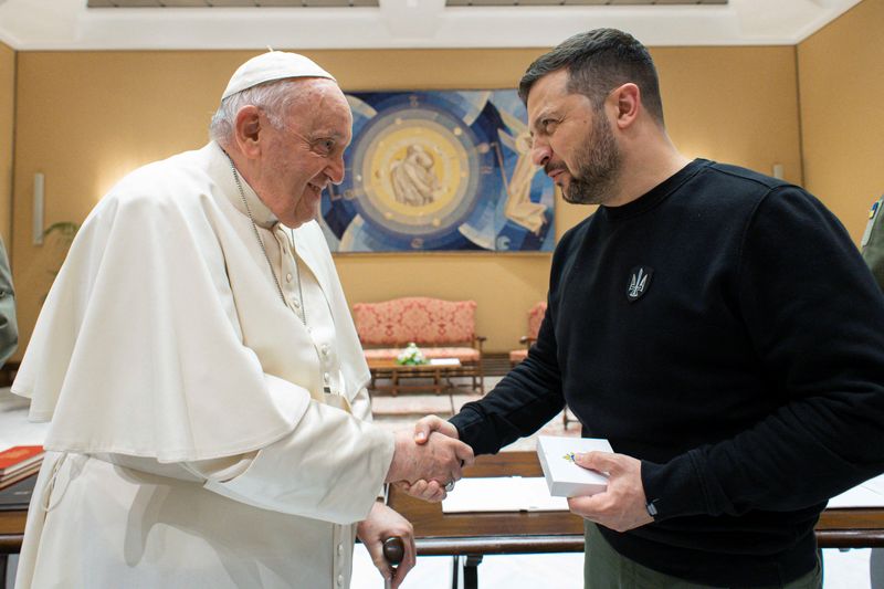 FILE PHOTO: Pope Francis meets with Ukrainian President Volodymyr Zelenskiy