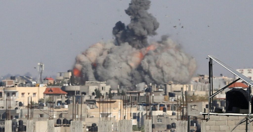 Crisis en Oriente Medio: Israel intensifica sus ataques contra Rafah mientras Hamás cambia su posición sobre el alto el fuego